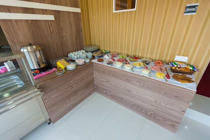 Dining 50 of 62