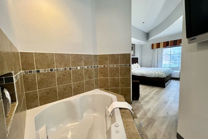 Jetted tub
