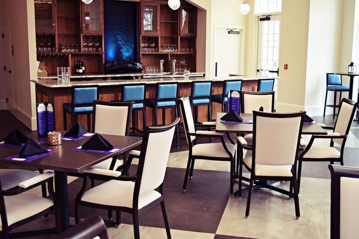 Dining 176 of 227