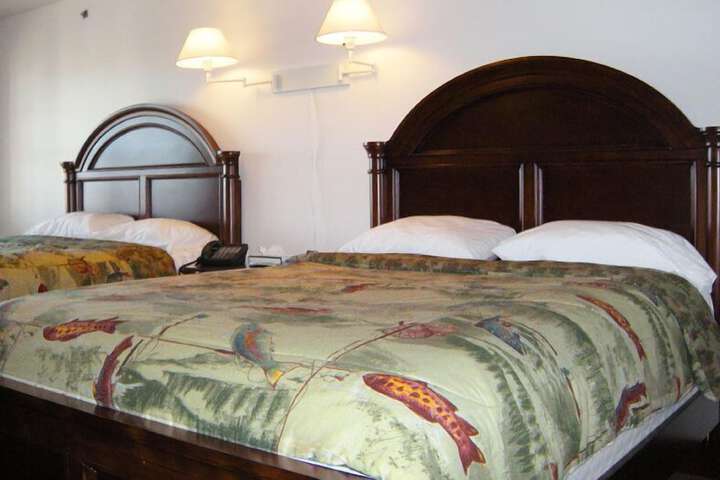 Room 6 of 26