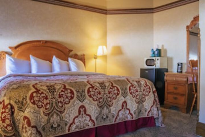 Room 22 of 150