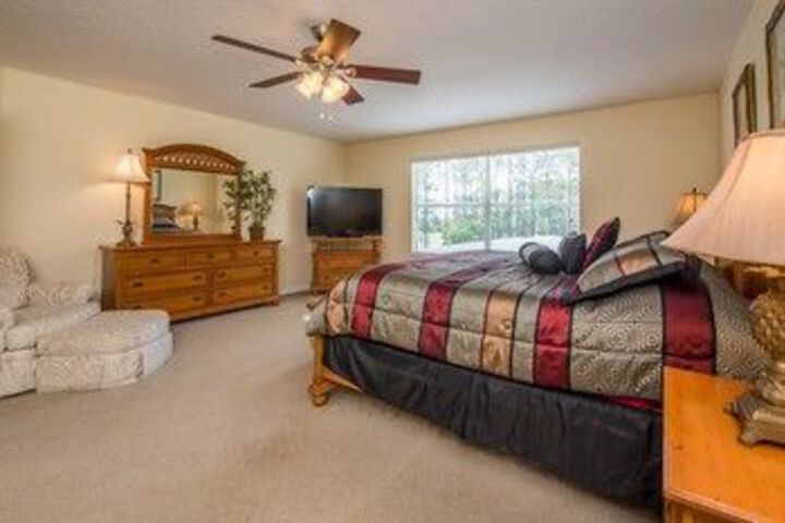 Room 12 of 30