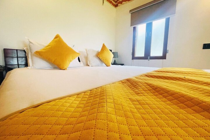 Room 11 of 22