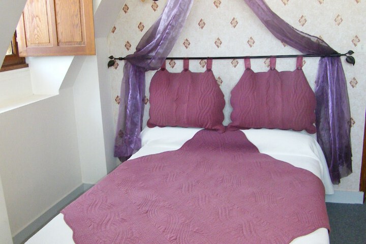 Room 19 of 55