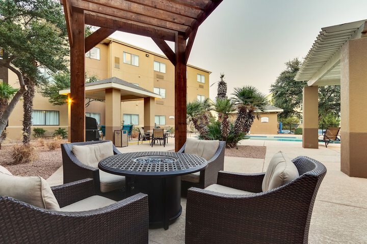 Terrace/Patio 16 of 29