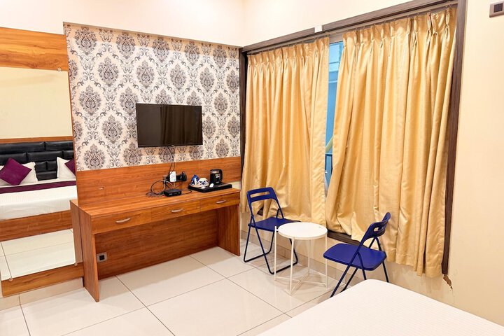 Room 28 of 46