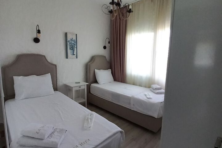 Room 12 of 56