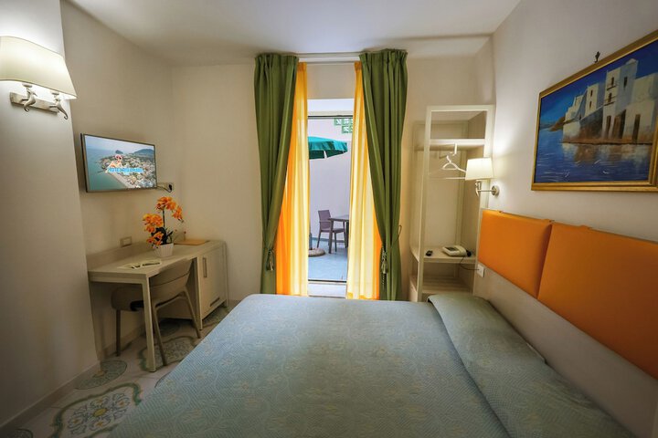 Room 20 of 45
