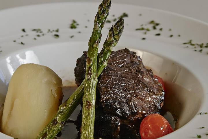 Dining 54 of 79