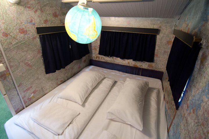 Room 14 of 60