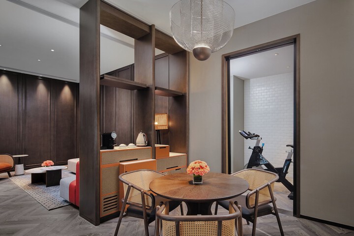 Room 54 of 118
