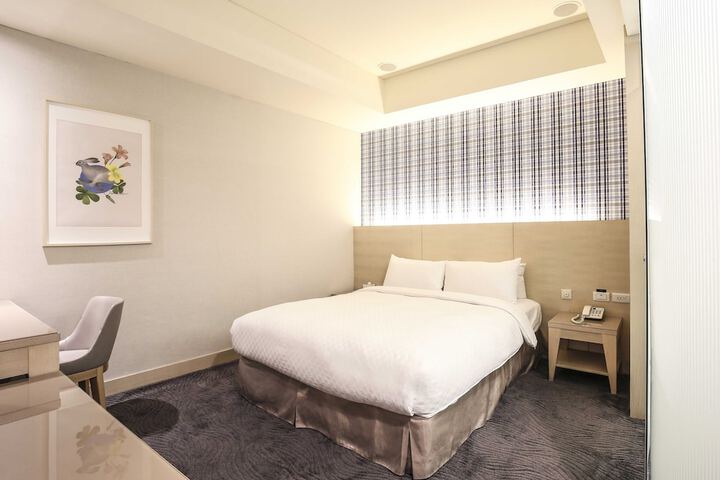 Room 21 of 145