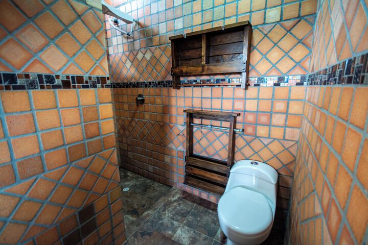 Room 46 of 63