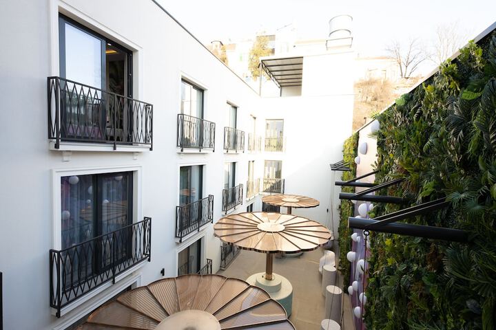 Terrace/Patio 27 of 69