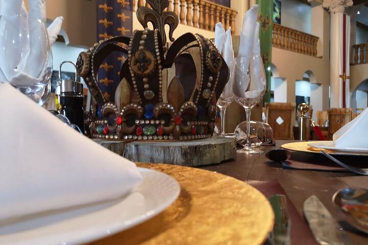 Dining 52 of 73