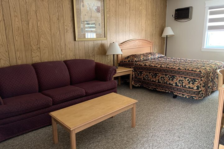 Room 26 of 63