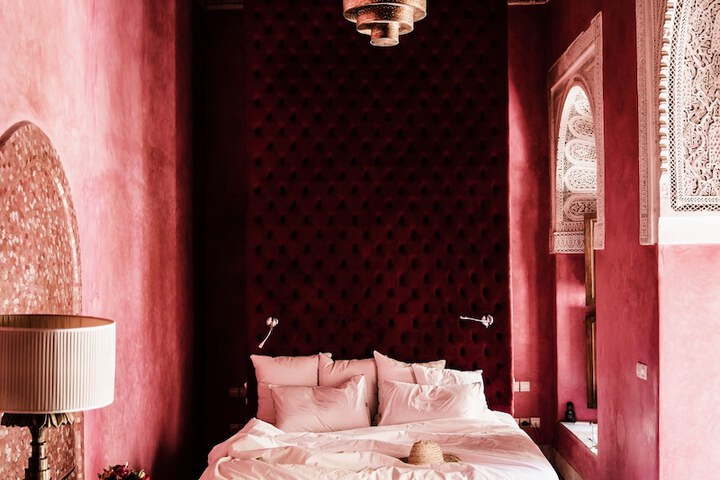 Room 27 of 108