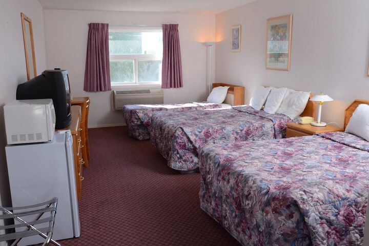 Room 6 of 37