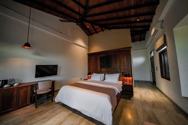 Room 5 of 27