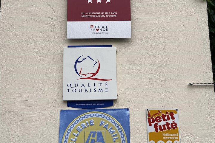 Hotel 52 of 54