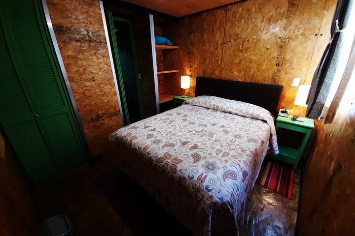 Room 7 of 64