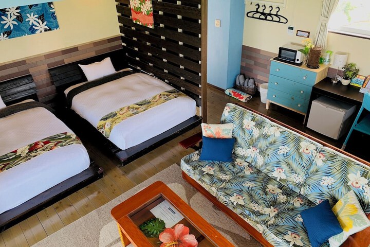 Room 9 of 125