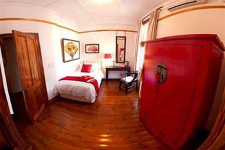 Room 36 of 71