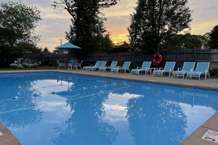 Hotel 97 of 101