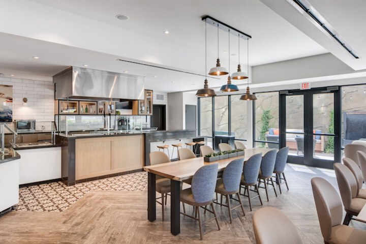 Breakfast area