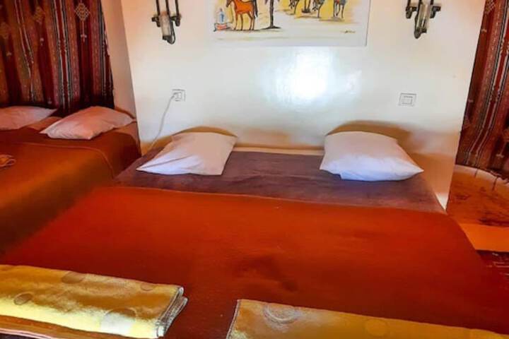 Room 20 of 146