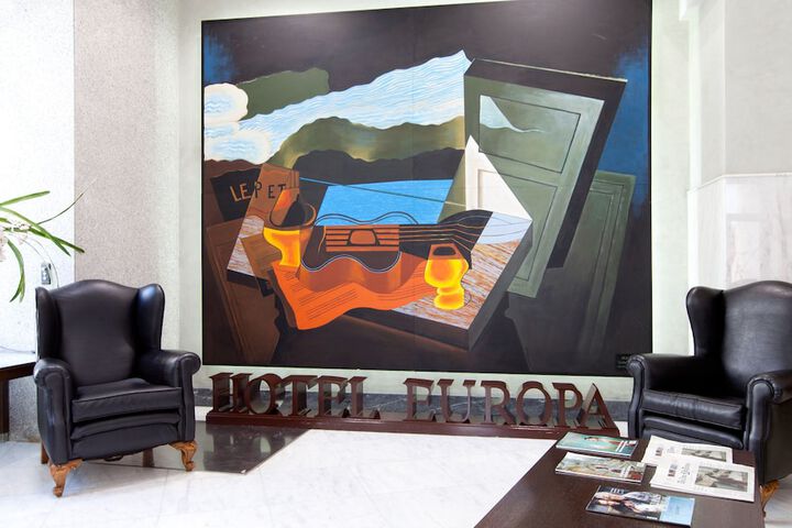 Lobby Entry