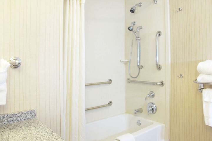 2 Queen Beds 1 Bedroom Suite (9 of 11)