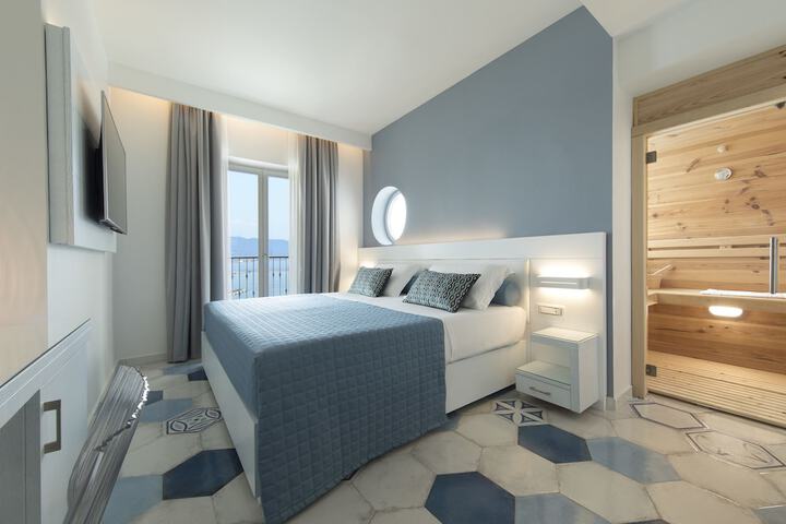 Room 20 of 116