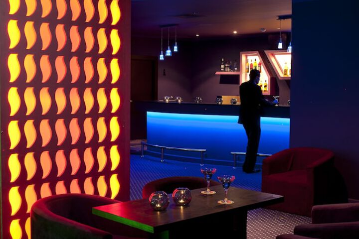 Hotel Lobby