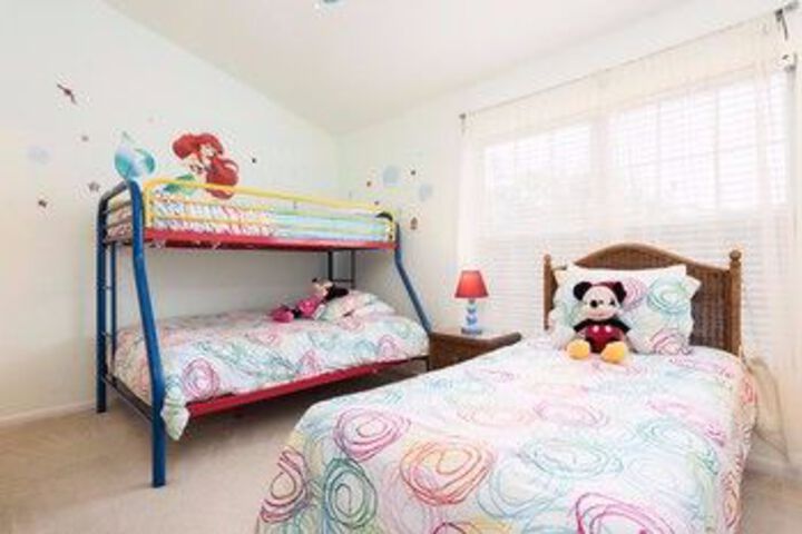 Room 13 of 52