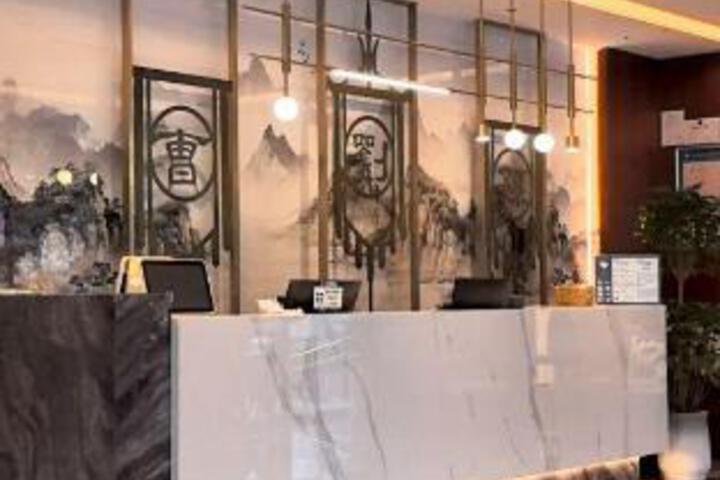 General 6 of 23