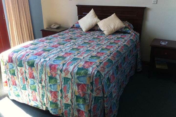 Room 5 of 59
