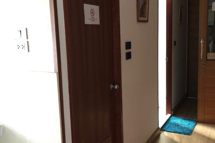 Room 26 of 32