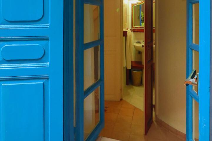 Room 158 of 266