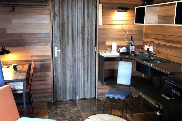 Room 20 of 58