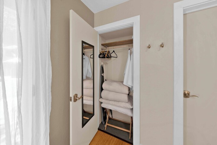 Room 58 of 172