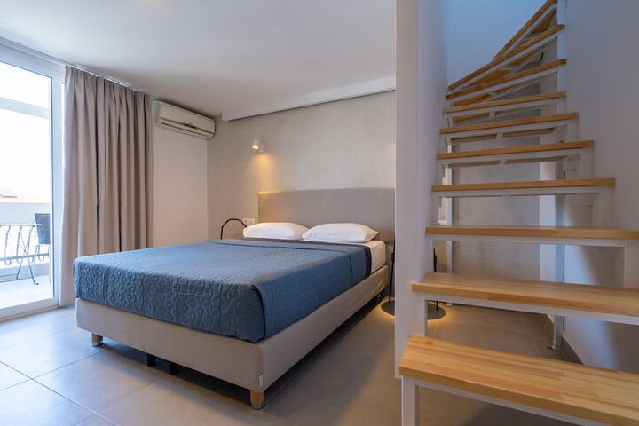 Room 17 of 55