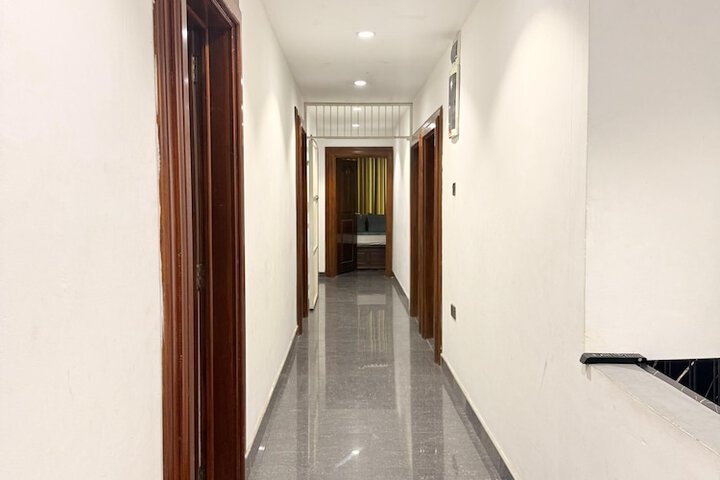 Ballroom/Hall 25 of 29