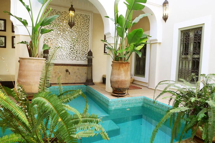 Pool 82 of 119