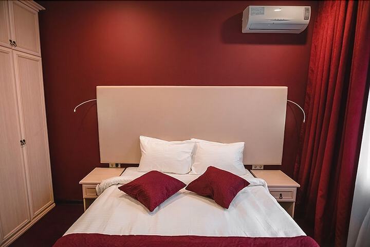 Room 20 of 20