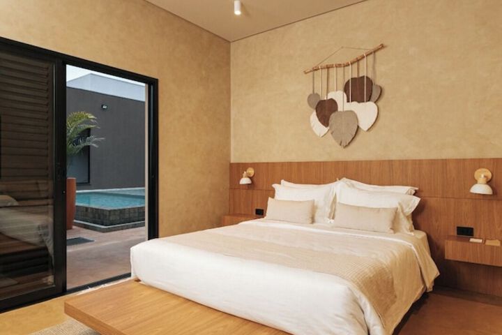 Room 6 of 36