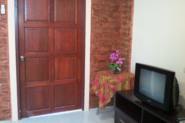 Room 3 of 42