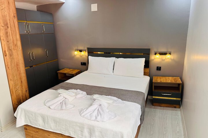 Room 7 of 21