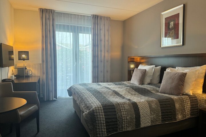 Room 10 of 47