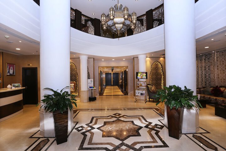 Hotel 2 of 43